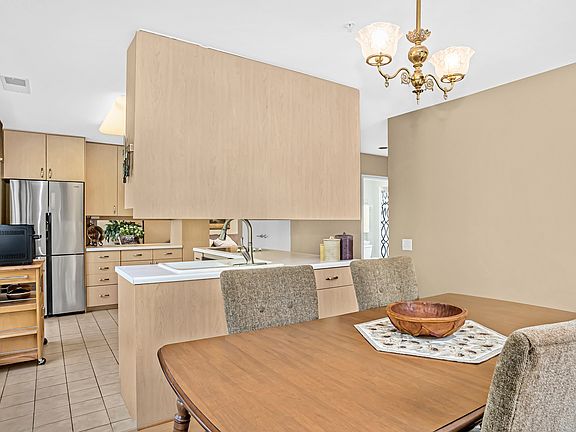 4th image of 1925 Lake Ave Unit 303