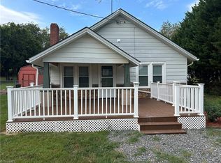 525 W Virginia St, Toast, NC 27030