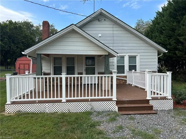 525 W Virginia St, Toast, NC 27030