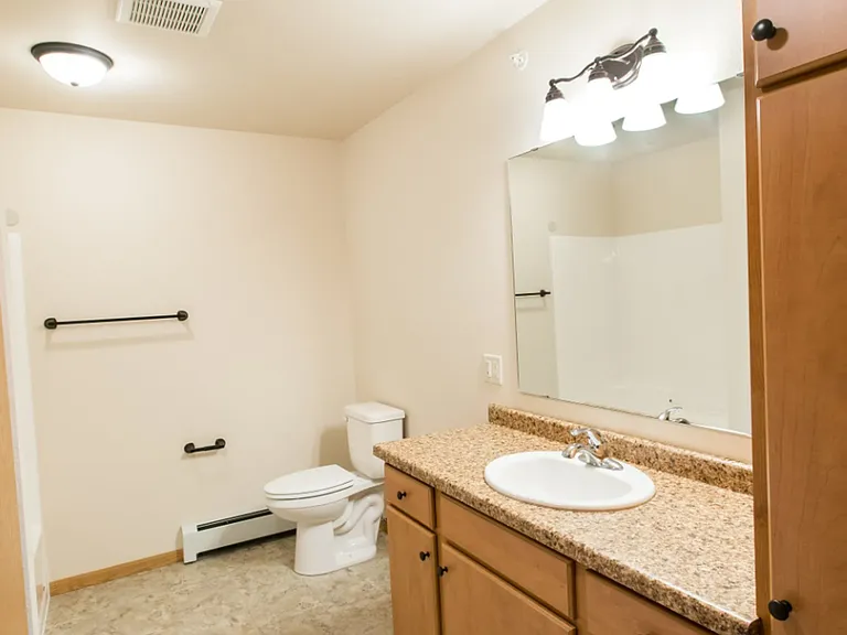 Prosser Place Apartments — Photo 15