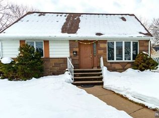 316 Ottawa Ave, Hasbrouck Heights, NJ 07604