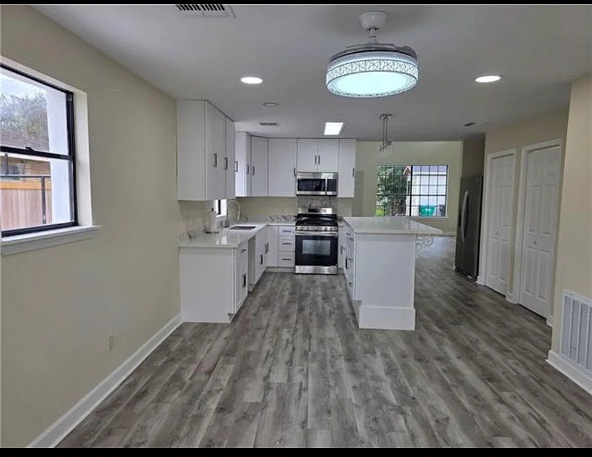 4 bed, 1818 sqft, $2,300 — Photo 4
