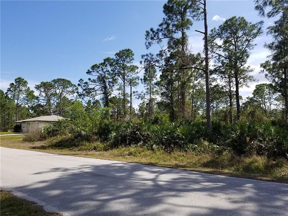 2nd image of 27069 N Twin Lakes Dr #27073