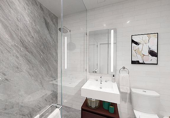 4th image of 287 E Houston St Floor 5