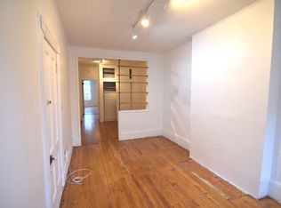 108 N 8th St #1B, Brooklyn, NY 11249