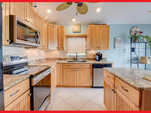 29857 Tropical Trader Rd, Big Pine Key, FL 33043