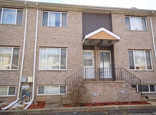 37 Bar Ct, Staten Island, NY 10309