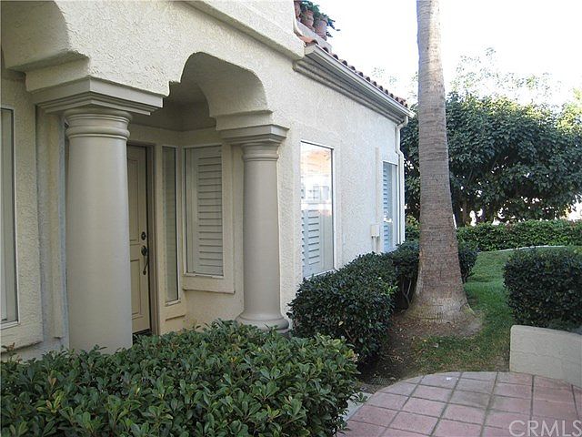 1st image of 61 Tennis Villas Dr