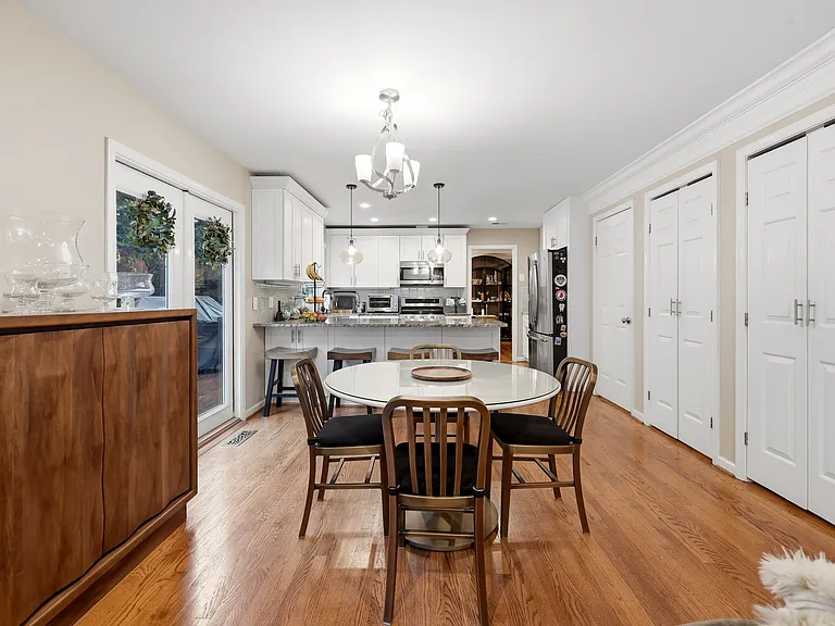 911 Riva Ridge Dr — Photo 19