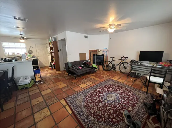 5300 Duval St #A, Austin, TX 78751