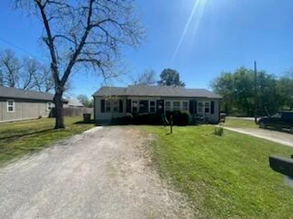 602 N Jefferson Ave, Wagoner, OK 74467