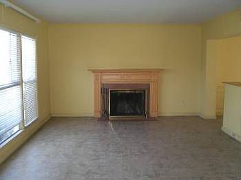 2nd image of 6248 1/2 Gifford Ave