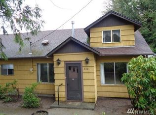 810 Hillcrest Dr, Longview, WA 98632