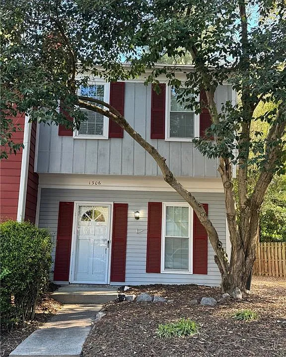 1306 Wedgewood Ct