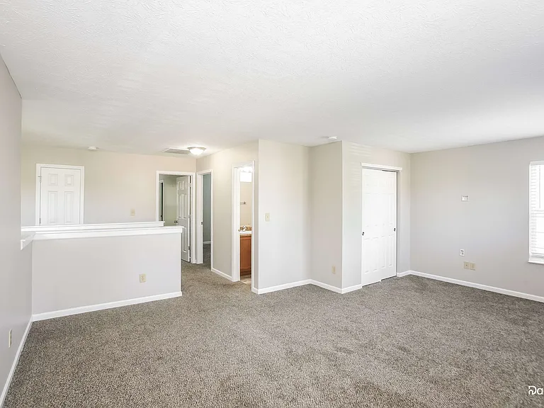 5051 Greenside Dr — Photo 13