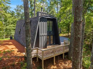 1243 Hooper Rd, Cleveland, GA 30528