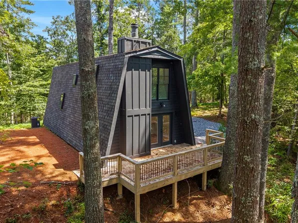 1243 Hooper Rd, Cleveland, GA 30528