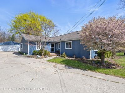 1240 Haslett Rd, Haslett, MI, 48840