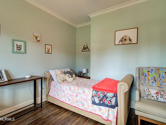 4th image of 1043 Mccarley Boulevard