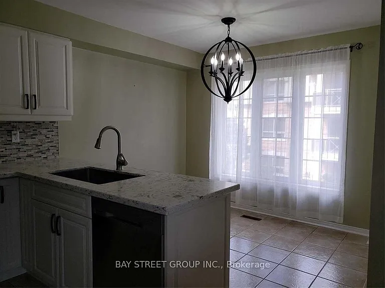 5055 Heatherleigh Ave #40 — Photo 8