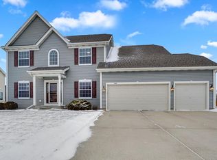 2368 Kiowa DRIVE, Grafton, WI 53024