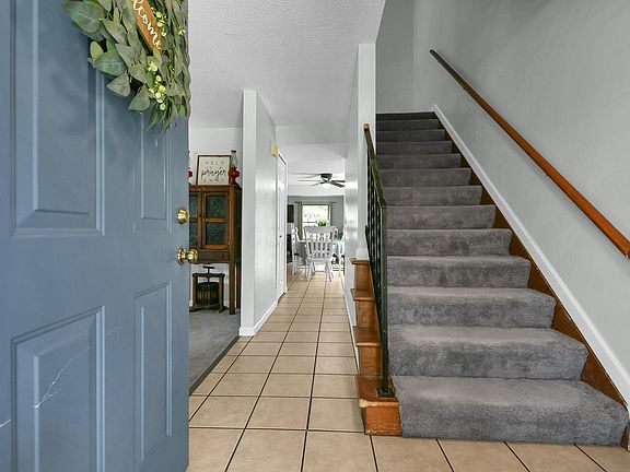 4th image of 12164 Twincreek Dr