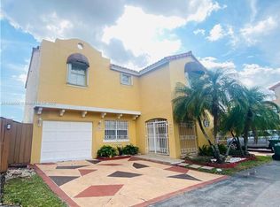 8526 NW 1st Ter #8526, Miami, FL 33126