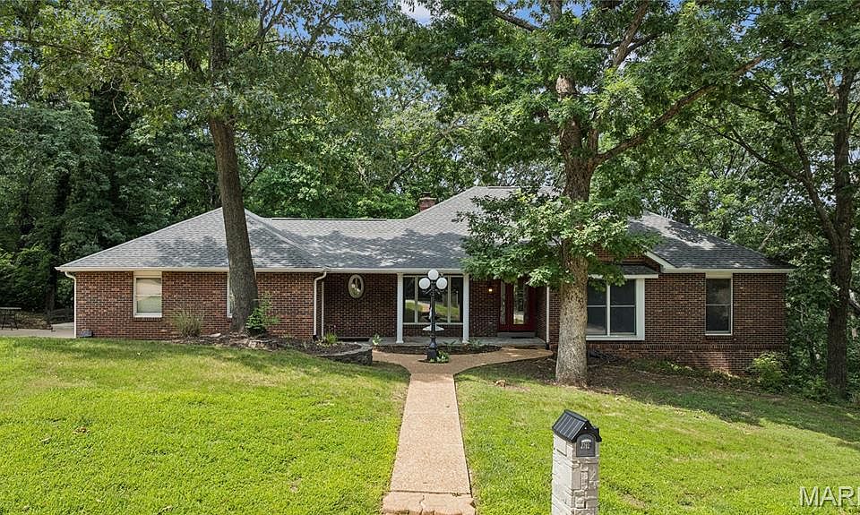 1st image of 2792 Riebold Cir