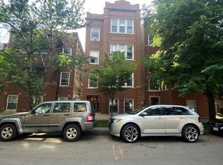 1012 N Oakley Blvd, Chicago, IL 60622