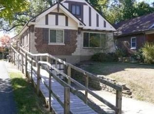 6125 Arnsby Pl, Cincinnati, OH 45227