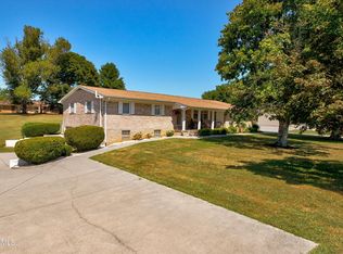 3811 Sevierville Rd, Maryville, TN 37804