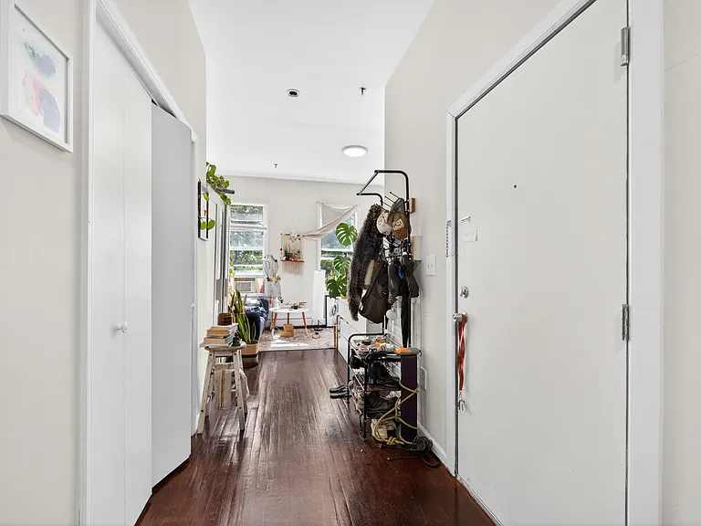 108 Adams St #7 — Photo 5