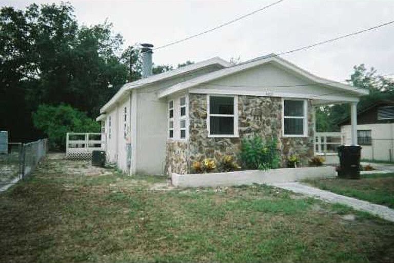 2nd image of 2007 E Hanna Ave