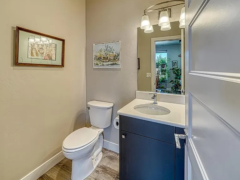 1001 Emma Ln — Photo 13