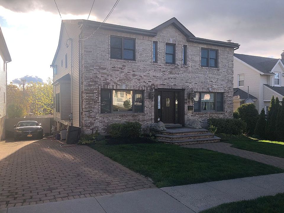1st image of 123 Wickes Ave
