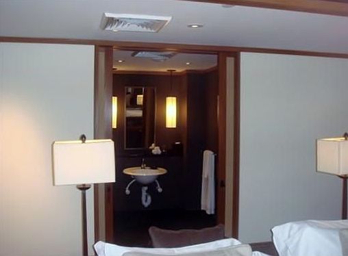 3rd image of 2001 Collins Ave #211
