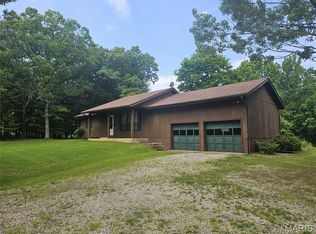 522 Highway 49, Davisville, MO 65456