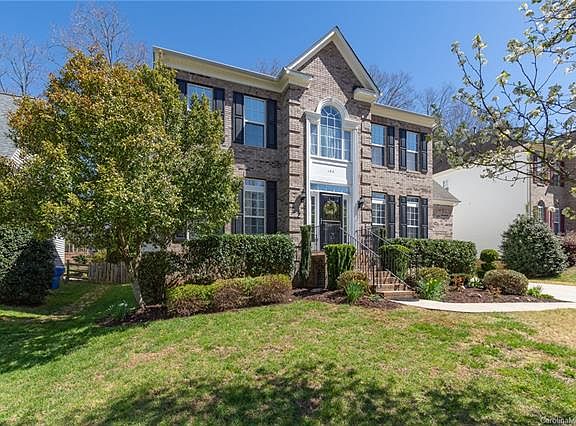 2nd image of 154 Crimson Orchard Dr