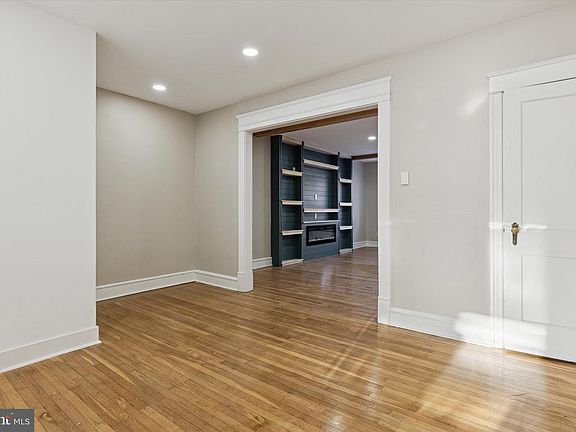 2nd image of 7247 Pittville Ave
