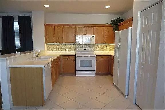 2nd image of 3785 Overlook Dr