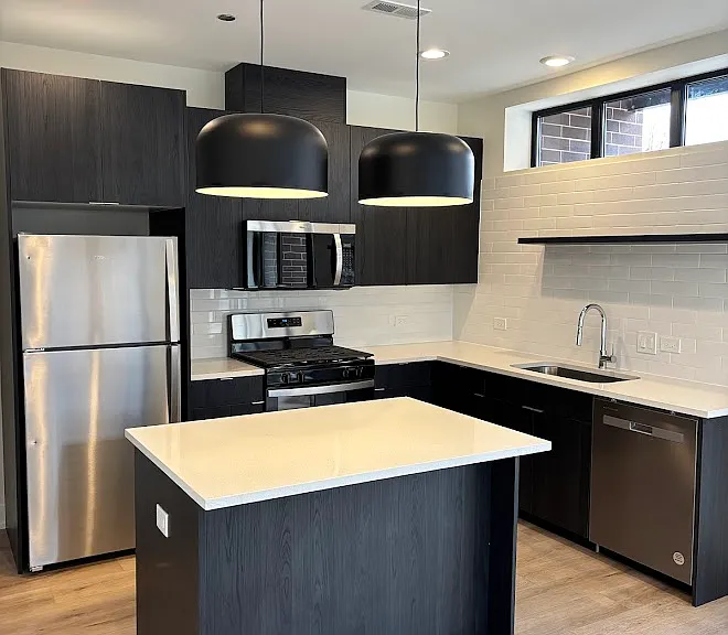 4007 N Kolmar Ave — Photo 6