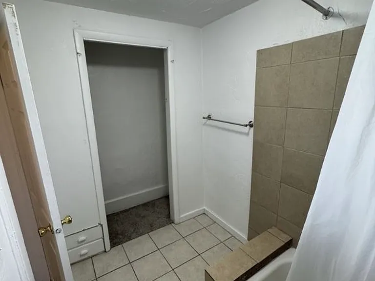 735 W 400 N #1 — Photo 11