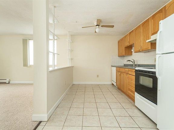 3rd image of 166 Summer St