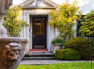 2173 NW Irving St APT 8, Portland, OR 97210