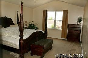 2nd image of 527 Grabill Dr