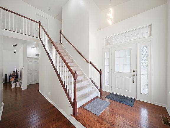 5th image of 1531 Vineyard Dr
