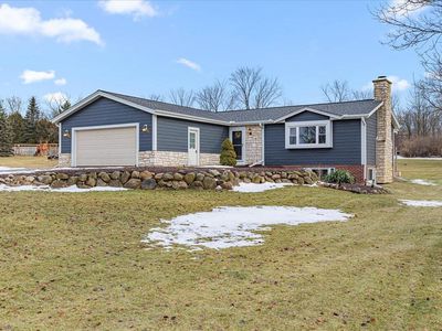 7744 Tomahawk DRIVE, West Bend, WI, 53090
