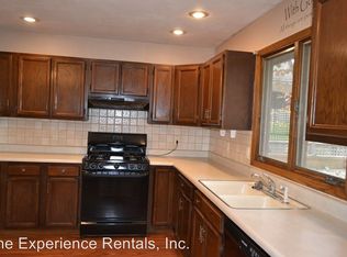 4105 S Birchwood Ave, Sioux Falls, SD 57103