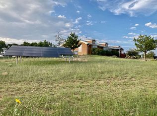 35 Meador Ln, Santa Fe, NM 87508