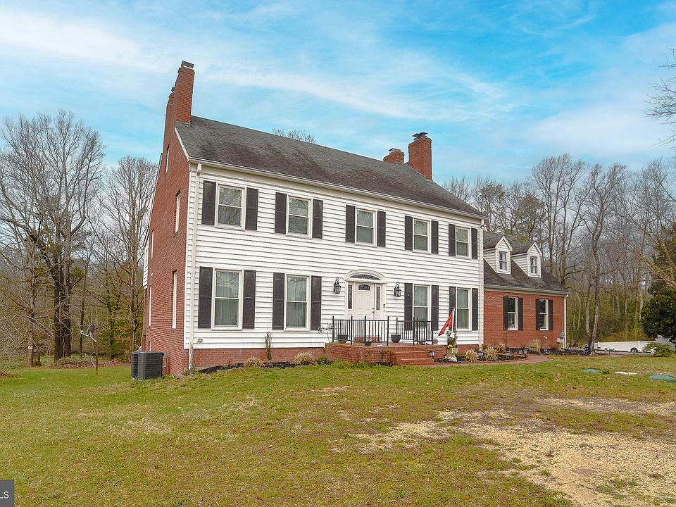 1st image of 28027 Feather Ct